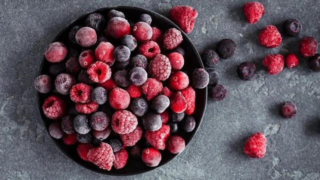 Frozen fruit mix